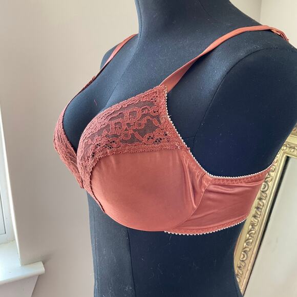vintage Christian Dior Lace V-Neck Satin Intimates Bra Sz 36C - Picture 2 of 4